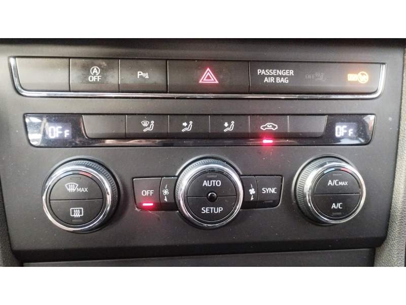 MANDO CLIMATIZADOR 5F0907044 