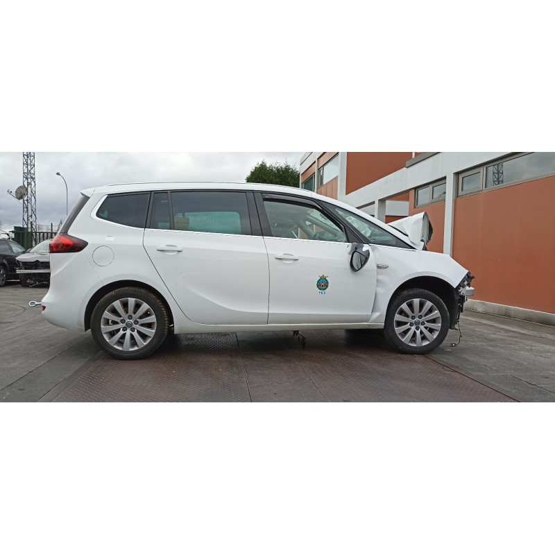 opel zafira (c) del año 2017