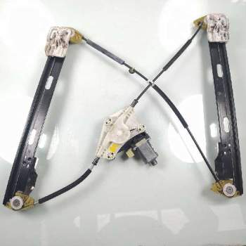 ELEVALUNAS DELANTERO IZQUIERDO 5Q0959801B 0130822717 