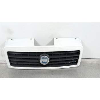 REJILLA DELANTERA 735395576 