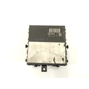 MODULO ELECTRONICO 8200836532 00401560 BCM X44 L2