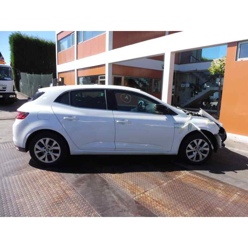 renault megane iv berlina 5p del año 2018