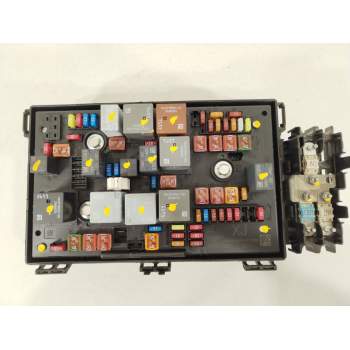 CAJA RELES / FUSIBLES 13449211 1110225AB 