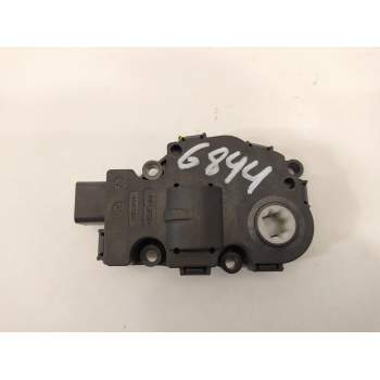 MOTOR APERTURA TRAMPILLAS CLIMATIZADOR EFB491 T946104 