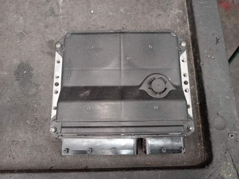 CENTRALITA MOTOR UCE 8966102E51 MB2753000221 