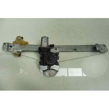 ELEVALUNAS DELANTERO DERECHO 807205569R 128001471B 9030319C