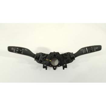 MANDO LUCES 93403C8450 299141440