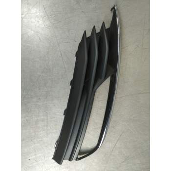 REJILLA PARAGOLPES IZQUIERDA 8V5807681A 