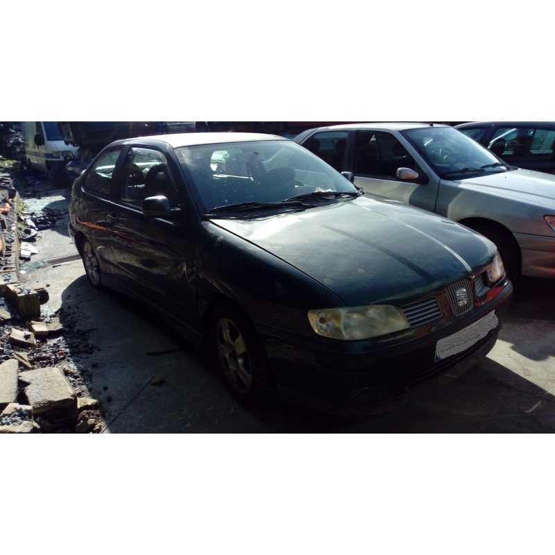 seat cordoba berlina (6k2) del año 2001