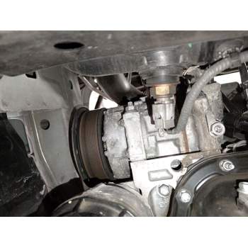 COMPRESOR AIRE ACONDICIONADO 8831002400 