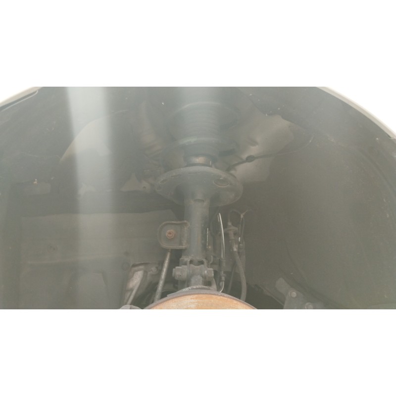 Recambio de amortiguador delantero izquierdo para toyota corolla (e15) high referencia OEM IAM 4852012A70  