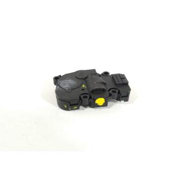 MOTOR APERTURA TRAMPILLAS CLIMATIZADOR 64119384023 EGP0006 28042023