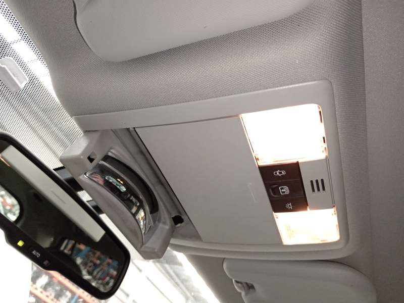 LUZ INTERIOR 