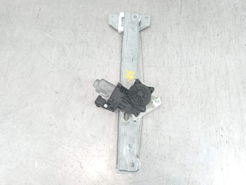 ELEVALUNAS DELANTERO IZQUIERDO B5A23201 