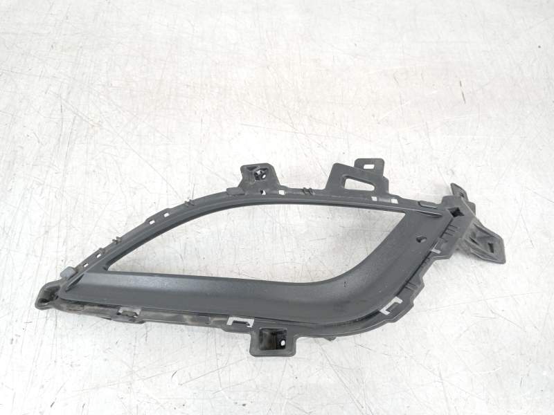 REJILLA PARAGOLPES IZQUIERDA 86563A6030 