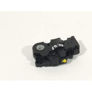 MOTOR APERTURA TRAMPILLAS CLIMATIZADOR 64119384023 EGP0006 28042023