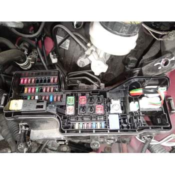 CAJA RELES / FUSIBLES 821110HU70B 