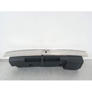 MOLDURA 4M0864483 