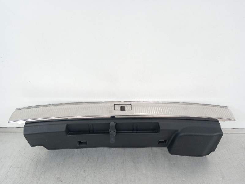 MOLDURA 4M0864483 