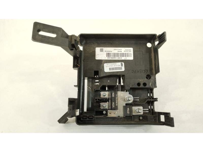 CAJA RELES / FUSIBLES H1BT14A094AG 