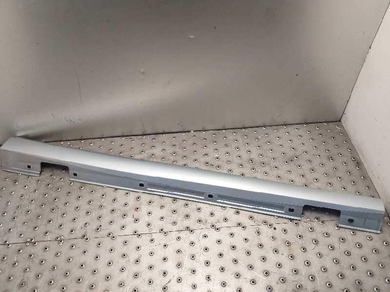FALDON LATERAL A2466980654 
