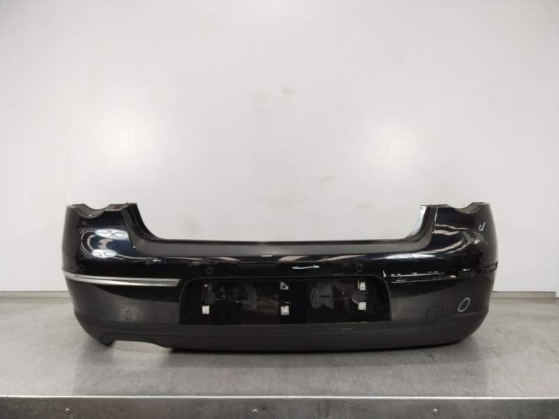 PARAGOLPES TRASERO 3C0807421 