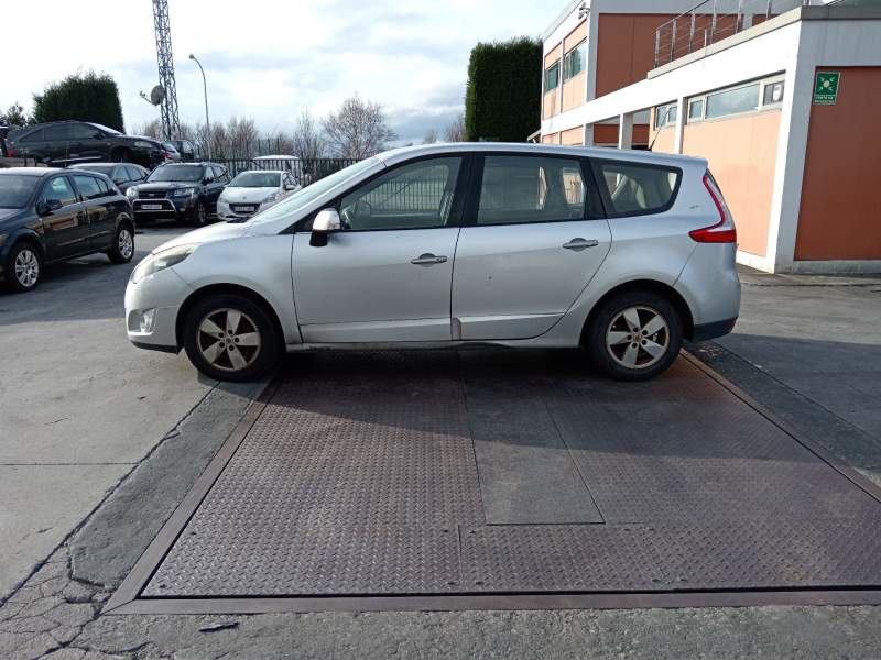 renault grand scénic iii (jz0/1_) del año 2009