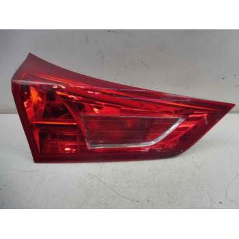 PILOTO TRASERO IZQUIERDO EN PORTON 8127002230 