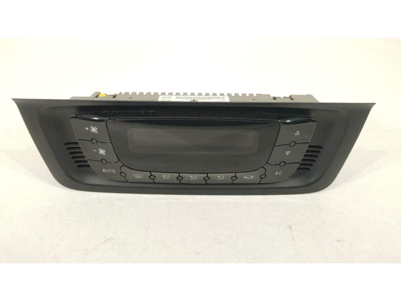 MANDO CLIMATIZADOR 6J0820043C 