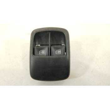 MANDO ELEVALUNAS DELANTERO IZQUIERDO 254117227R A4539055900 