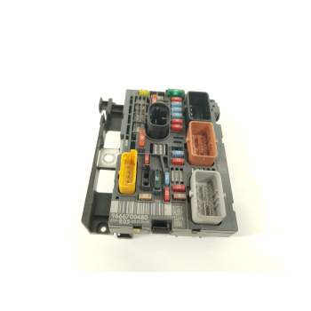 CAJA RELES / FUSIBLES 9666700480 BSMR0500