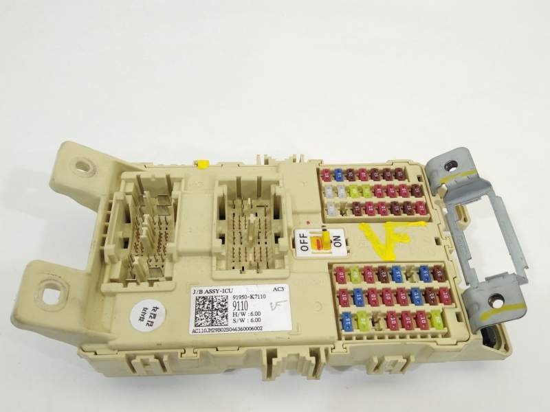 CAJA RELES / FUSIBLES 91950K7110 