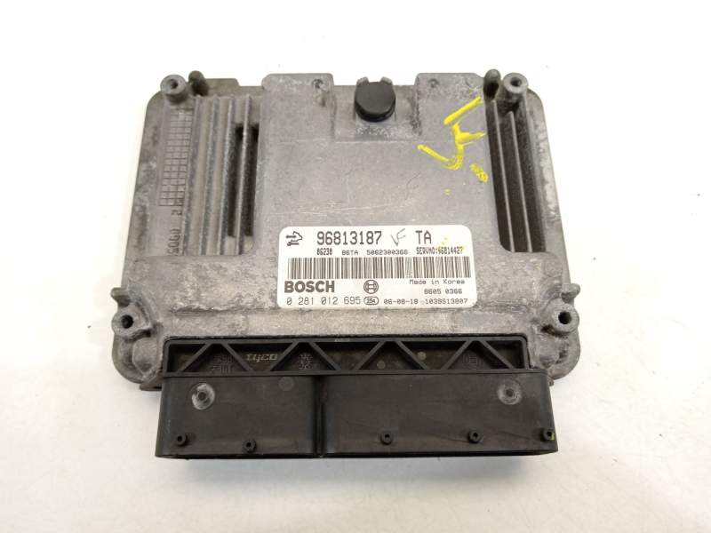 CENTRALITA MOTOR UCE 96813187 0281012695