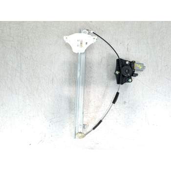 ELEVALUNAS DELANTERO DERECHO 82460K6000 
