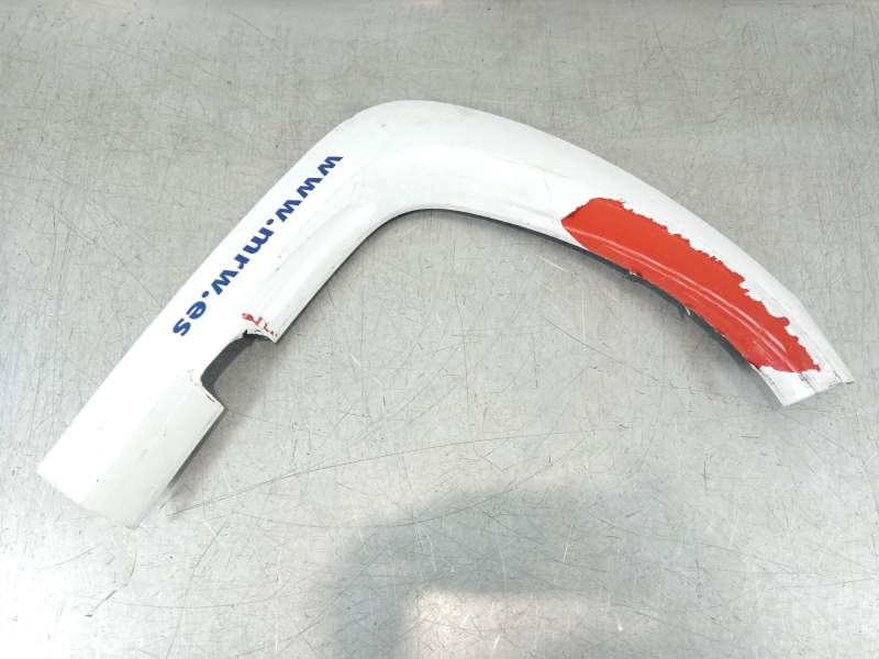 MOLDURAS TRASERAS 768186448R 768189000R 