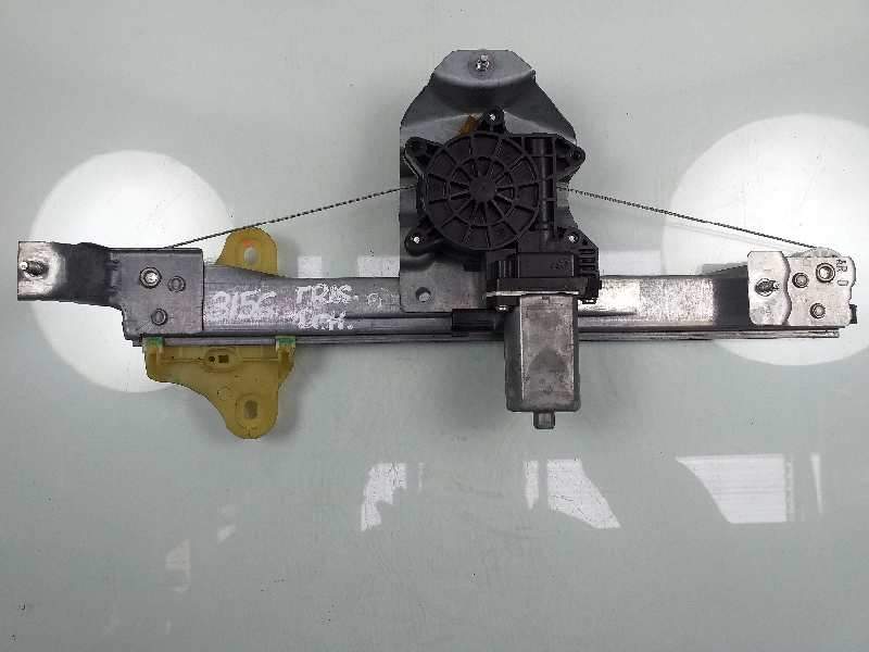 ELEVALUNAS TRASERO DERECHO 827009380R 128001071E 