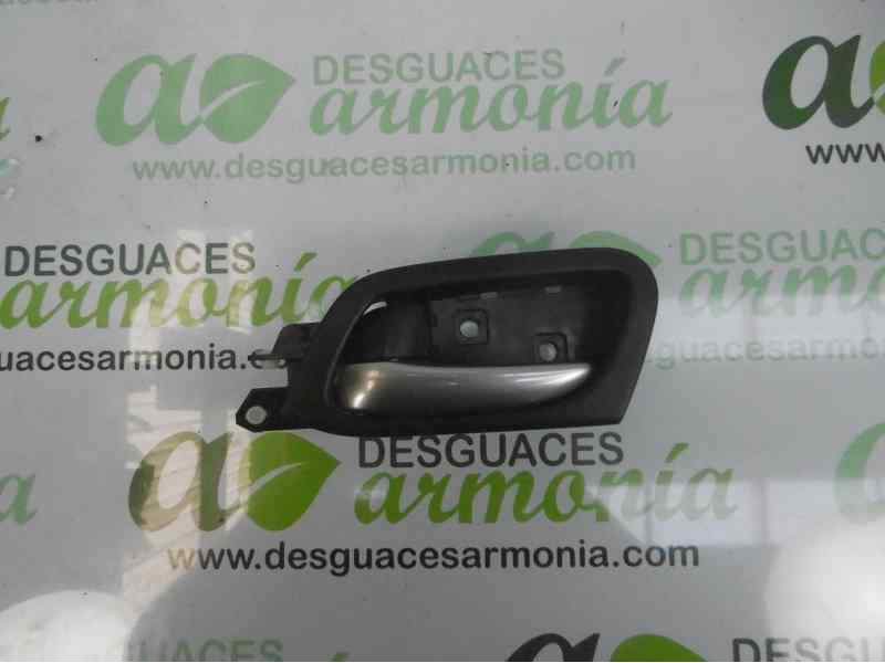 MANETA INTERIOR DELANTERA IZQUIERDA 112215 