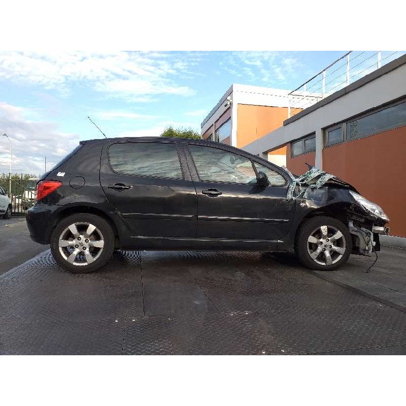 peugeot 307 berlina (s2) del año 2007