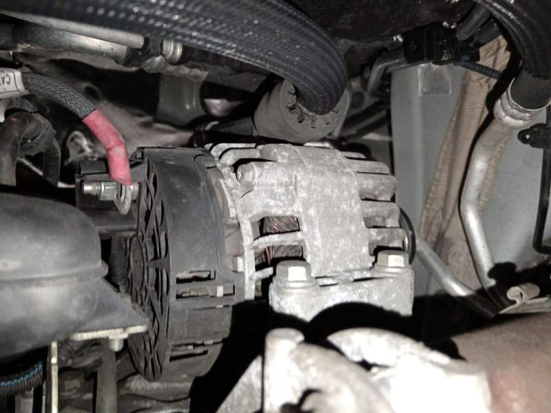 ALTERNADOR 52003518 