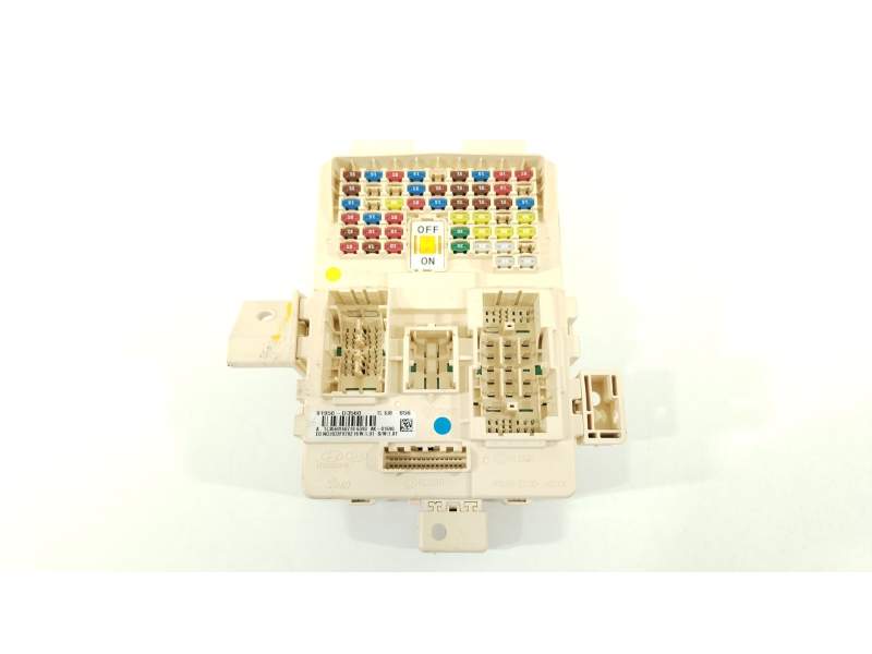 CAJA RELES / FUSIBLES 91950D3560 