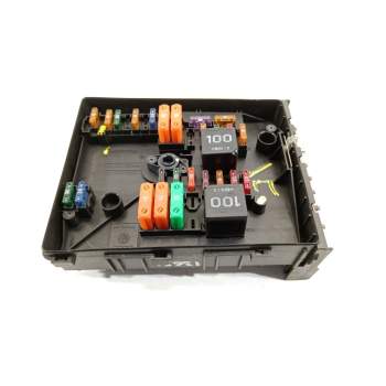 CAJA RELES / FUSIBLES 1K0937125 