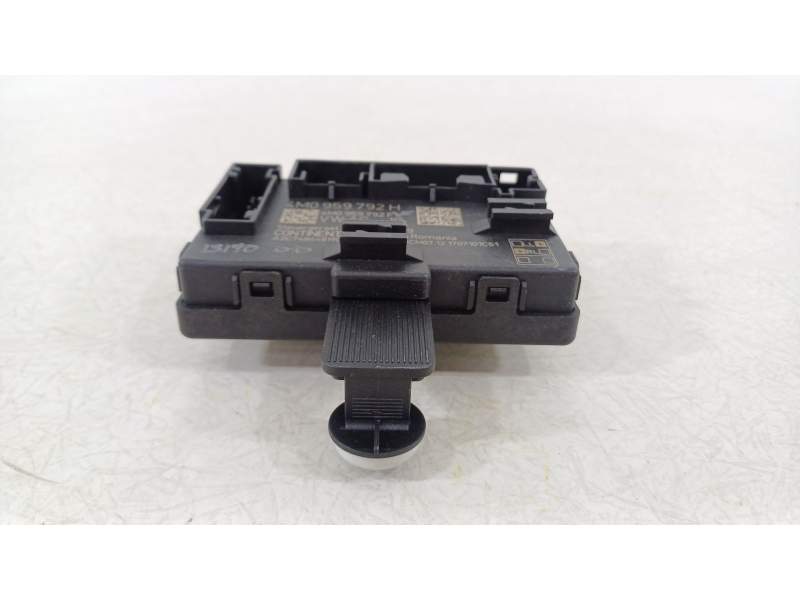 MODULO ELECTRONICO 4M0959792H 