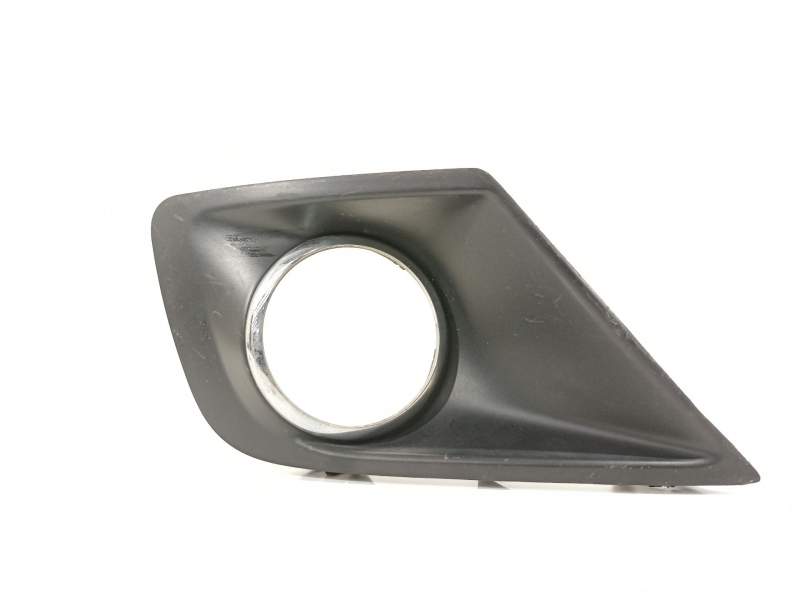 REJILLA PARAGOLPES DERECHA 9688091877 