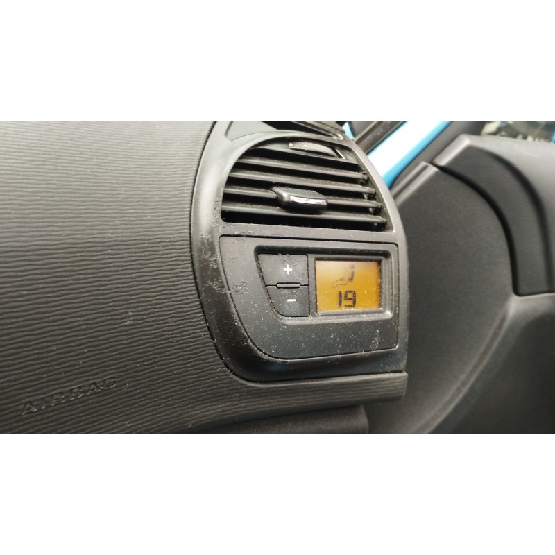 Recambio de mando climatizador para citroen c4 picasso seduction referencia OEM IAM   