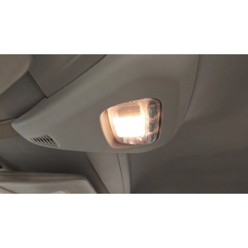 Recambio de luz interior para citroen c4 picasso seduction referencia OEM IAM   