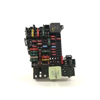 CAJA RELES / FUSIBLES 2Q0937615A  OEM 2Q0937615A