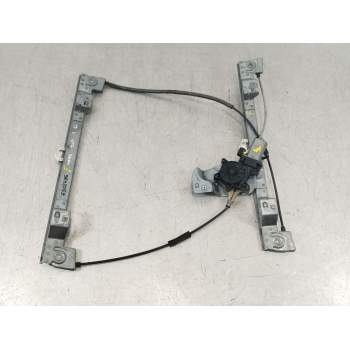 ELEVALUNAS DELANTERO DERECHO 807207012R 128001182B