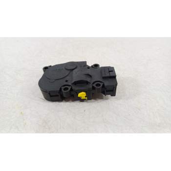 MOTOR APERTURA TRAMPILLAS CLIMATIZADOR EGP0015 14112017
