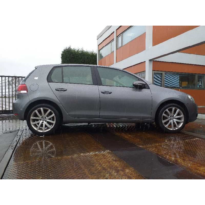 volkswagen golf vi (5k1) del año 2010