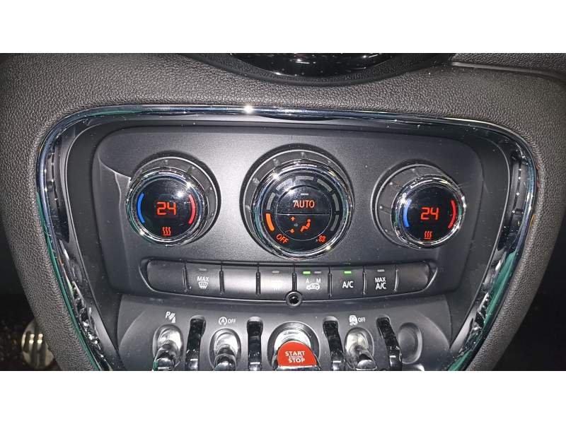 MANDO CLIMATIZADOR 61319318940 5HB012385 3200549054